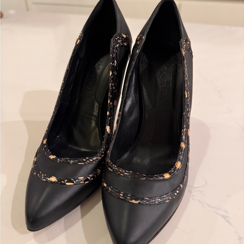 Elegant Black Stiletto Heels with Gold Studs